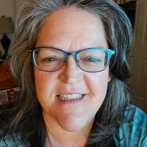 Meet your Posher, Bobbye